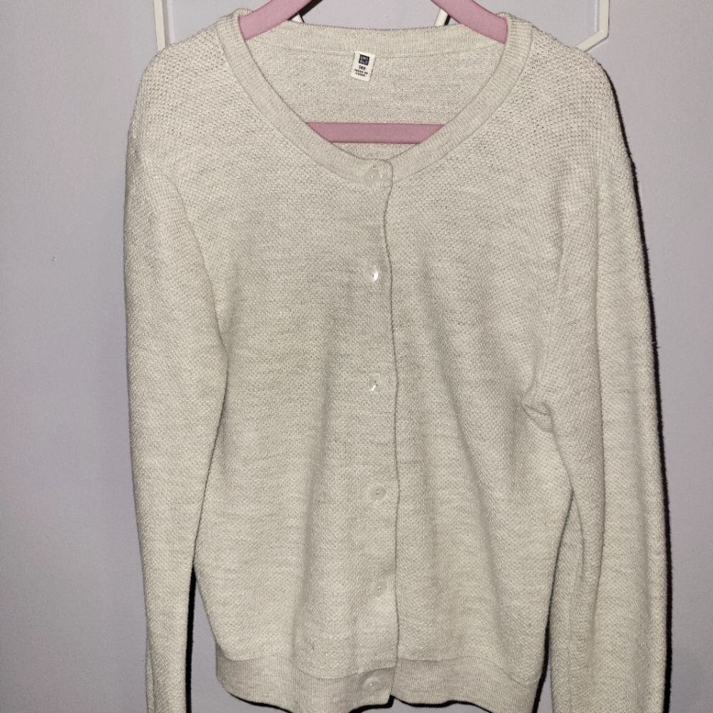 Uniqlo kid's cardigan size 10-12